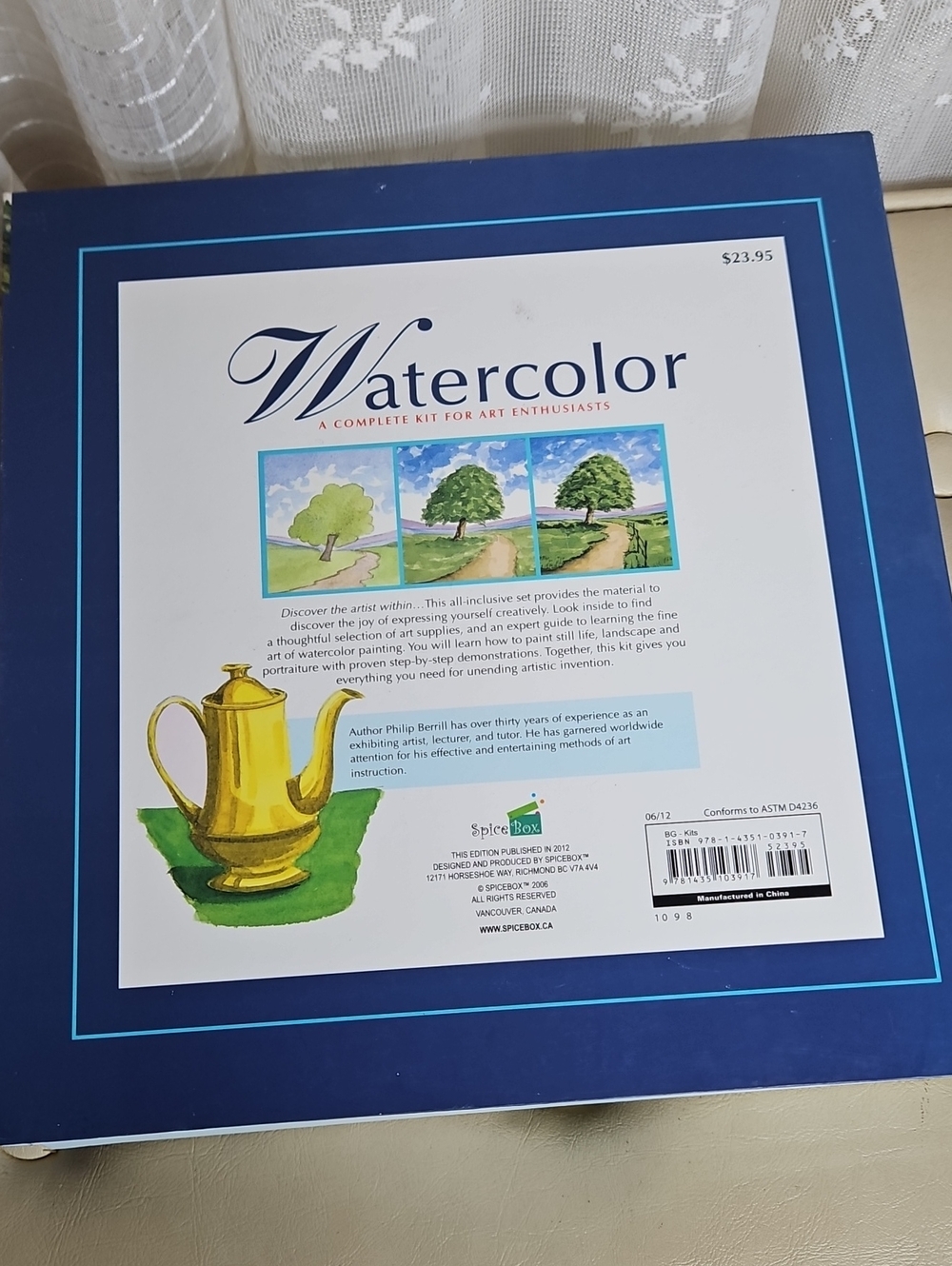 NWT Watercolor: A Complete Kit for Art Enthusiasts by SpiceBox x Philip Berrill - Picture 3 of 5